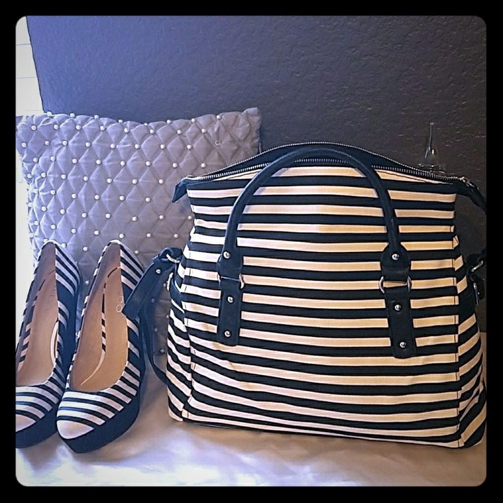 Striped handbag